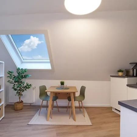 Neu - Moderne Und Gemuetliche Im Herzen Von - Zentrum - 3 Personen - Netflix - Waschmaschine شقة فيتليش