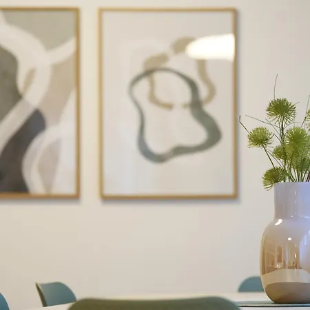 Neu - Moderne Und Gemuetliche Im Herzen Von - Zentrum - 3 Personen - Netflix - Waschmaschine شقة فيتليش